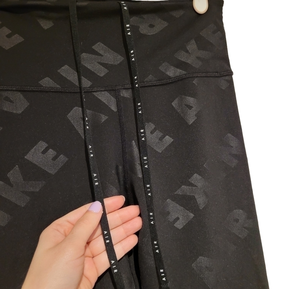 Nike Air Black Small 7/8 Running Leggings - Picture 7 of 11